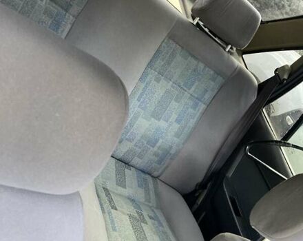 Серый Дэу Нексия, объемом двигателя 1.5 л и пробегом 203 тыс. км за 2000 $, фото 4 на Automoto.ua