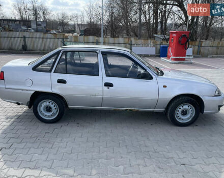 Серый Дэу Нексия, объемом двигателя 1.6 л и пробегом 185 тыс. км за 1600 $, фото 3 на Automoto.ua