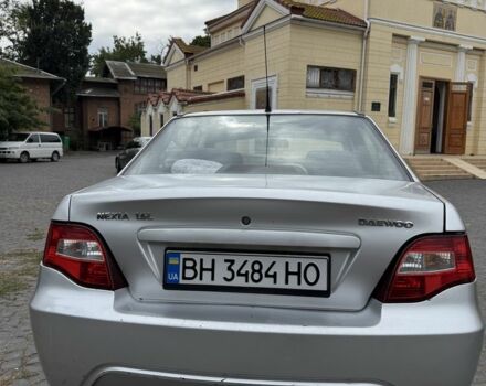 Серый Дэу Нексия, объемом двигателя 1.6 л и пробегом 200 тыс. км за 2700 $, фото 4 на Automoto.ua