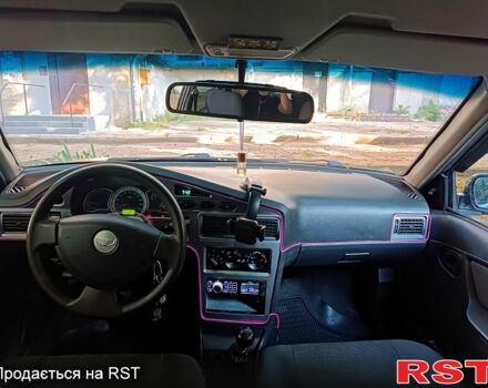 Деу Нексія 2012 у Дніпро (Дніпропетровську) на Automoto.ua Сірий Деу Нексія, об'ємом двигуна 1.5 л та пробігом 0 тис. км за 2850 $, фото 3 на Automoto.ua