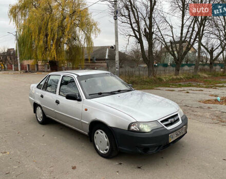 Сірий Деу Нексія, об'ємом двигуна 1.6 л та пробігом 212 тис. км за 1500 $, фото 4 на Automoto.ua