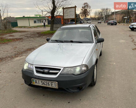 Сірий Деу Нексія, об'ємом двигуна 1.6 л та пробігом 212 тис. км за 1500 $, фото 1 на Automoto.ua