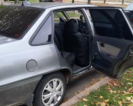 Серый Дэу Нексия, объемом двигателя 1.5 л и пробегом 183 тыс. км за 2000 $, фото 10 на Automoto.ua