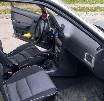 Серый Дэу Нексия, объемом двигателя 1.5 л и пробегом 183 тыс. км за 2000 $, фото 13 на Automoto.ua