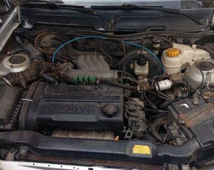 Сірий Деу Нексія, об'ємом двигуна 1.6 л та пробігом 200 тис. км за 949 $, фото 4 на Automoto.ua