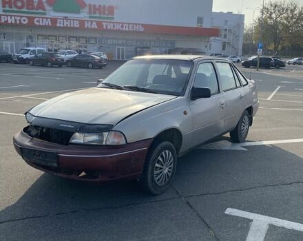 Серый Дэу Нексия, объемом двигателя 1.5 л и пробегом 185 тыс. км за 699 $, фото 1 на Automoto.ua