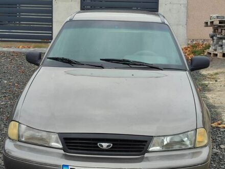 Серый Дэу Нексия, объемом двигателя 1.5 л и пробегом 77 тыс. км за 1184 $, фото 1 на Automoto.ua