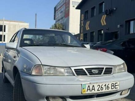 Дэу Нексия 1997 в Киеве на Automoto.ua Серый Дэу Нексия, объемом двигателя 1.5 л и пробегом 250 тыс. км за 1200 $, фото 1 на Automoto.ua