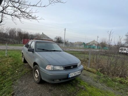 Серый Дэу Нексия, объемом двигателя 1.5 л и пробегом 288 тыс. км за 1657 $, фото 1 на Automoto.ua