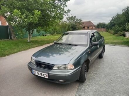 Деу Нексія 1997 у Лубнах на Automoto.ua Сірий Деу Нексія, об'ємом двигуна 1.5 л та пробігом 200 тис. км за 899 $, фото 1 на Automoto.ua