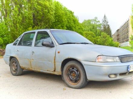 Деу Нексія 1998 у Полтаві на Automoto.ua Сірий Деу Нексія, об'ємом двигуна 1.5 л та пробігом 349 тис. км за 30000 $, фото 1 на Automoto.ua