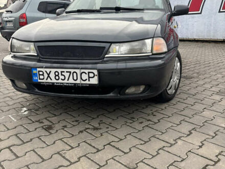 Серый Дэу Нексия, объемом двигателя 1.5 л и пробегом 259 тыс. км за 1300 $, фото 1 на Automoto.ua