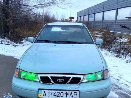 Дэу Нексия 2004 в Харькове на Automoto.ua Серый Дэу Нексия, объемом двигателя 15 л и пробегом 300 тыс. км за 1300 $, фото 1 на Automoto.ua