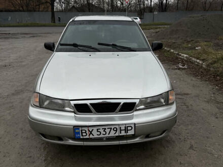 Серый Дэу Нексия, объемом двигателя 1.5 л и пробегом 250 тыс. км за 1200 $, фото 1 на Automoto.ua