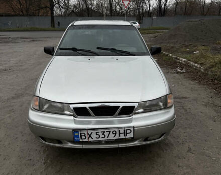 Серый Дэу Нексия, объемом двигателя 1.5 л и пробегом 250 тыс. км за 1200 $, фото 1 на Automoto.ua