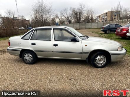 Сірий Деу Нексія, об'ємом двигуна 1.5 л та пробігом 0 тис. км за 1500 $, фото 1 на Automoto.ua