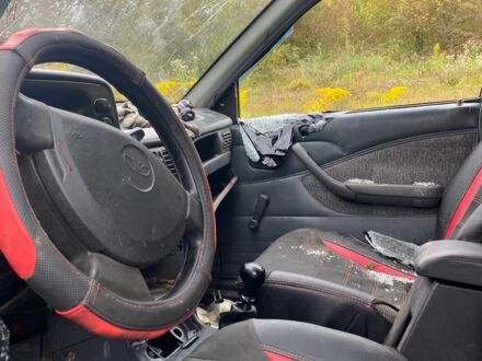 Сірий Деу Нексія, об'ємом двигуна 1.5 л та пробігом 4 тис. км за 700 $, фото 1 на Automoto.ua