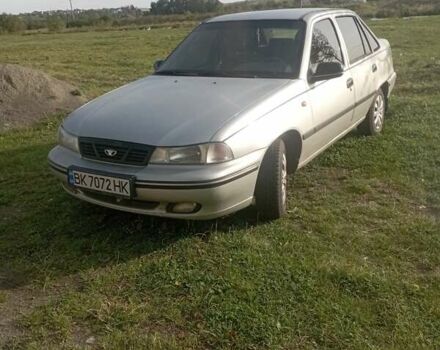 Серый Дэу Нексия, объемом двигателя 1.5 л и пробегом 208 тыс. км за 1640 $, фото 1 на Automoto.ua