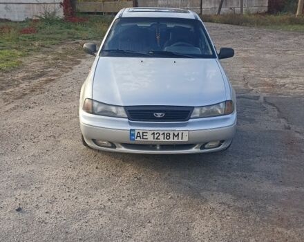 Серый Дэу Нексия, объемом двигателя 1.5 л и пробегом 200 тыс. км за 1500 $, фото 1 на Automoto.ua