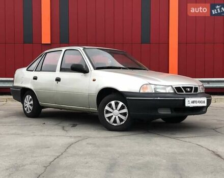 Серый Дэу Нексия, объемом двигателя 1.5 л и пробегом 273 тыс. км за 2290 $, фото 1 на Automoto.ua