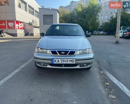 Серый Дэу Нексия, объемом двигателя 1.5 л и пробегом 324 тыс. км за 2300 $, фото 1 на Automoto.ua