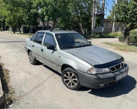 Сірий Деу Нексія, об'ємом двигуна 1.5 л та пробігом 240 тис. км за 1000 $, фото 1 на Automoto.ua