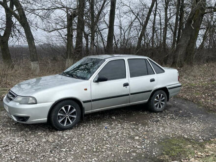 Дэу Нексия 2006 в Мироновке на Automoto.ua Серый Дэу Нексия, объемом двигателя 1.5 л и пробегом 244 тыс. км за 1500 $, фото 1 на Automoto.ua