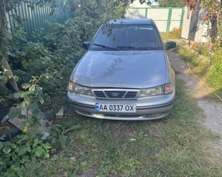 Сірий Деу Нексія, об'ємом двигуна 1.5 л та пробігом 273 тис. км за 1000 $, фото 1 на Automoto.ua