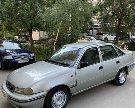 Сірий Деу Нексія, об'ємом двигуна 1.5 л та пробігом 155 тис. км за 900 $, фото 1 на Automoto.ua