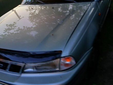 Дэу Нексия 2006 в Знаменке на Automoto.ua Серый Дэу Нексия, объемом двигателя 1.5 л и пробегом 150 тыс. км за 1500 $, фото 1 на Automoto.ua