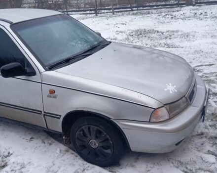 Серый Дэу Нексия, объемом двигателя 1.5 л и пробегом 300 тыс. км за 500 $, фото 1 на Automoto.ua