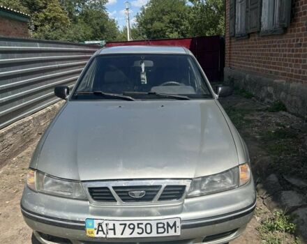 Серый Дэу Нексия, объемом двигателя 1.5 л и пробегом 500 тыс. км за 1500 $, фото 1 на Automoto.ua