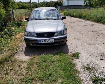 Серый Дэу Нексия, объемом двигателя 1.5 л и пробегом 185 тыс. км за 2500 $, фото 1 на Automoto.ua