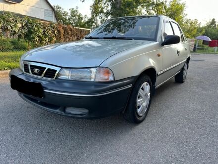 Серый Дэу Нексия, объемом двигателя 1.5 л и пробегом 194 тыс. км за 2300 $, фото 1 на Automoto.ua