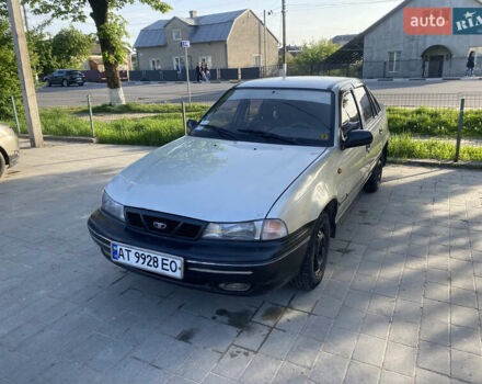 Серый Дэу Нексия, объемом двигателя 1.5 л и пробегом 210 тыс. км за 1700 $, фото 1 на Automoto.ua