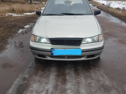 Дэу Нексия 2007 в Нежине на Automoto.ua Серый Дэу Нексия, объемом двигателя 1.5 л и пробегом 199 тыс. км за 1016 $, фото 1 на Automoto.ua