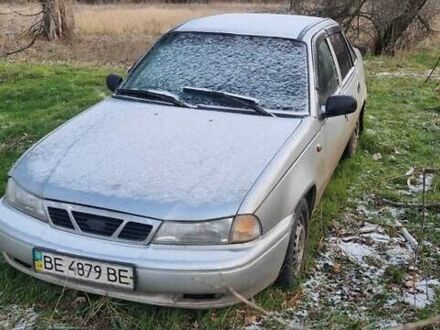 Серый Дэу Нексия, объемом двигателя 1.5 л и пробегом 267 тыс. км за 708 $, фото 1 на Automoto.ua