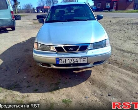 Серый Дэу Нексия, объемом двигателя 1.5 л и пробегом 200 тыс. км за 1358 $, фото 1 на Automoto.ua