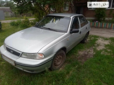 Деу Нексія 2007 у Червоноград на Automoto.ua Сірий Деу Нексія, об'ємом двигуна 1.6 л та пробігом 246 тис. км за 1000 $, фото 1 на Automoto.ua