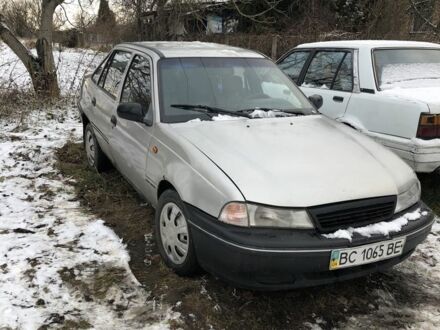 Деу Нексія 2007 у Рівному на Automoto.ua Сірий Деу Нексія, об'ємом двигуна 1.6 л та пробігом 145 тис. км за 1200 $, фото 1 на Automoto.ua