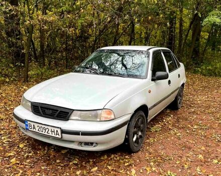 Сірий Деу Нексія, об'ємом двигуна 1.5 л та пробігом 0 тис. км за 1600 $, фото 1 на Automoto.ua