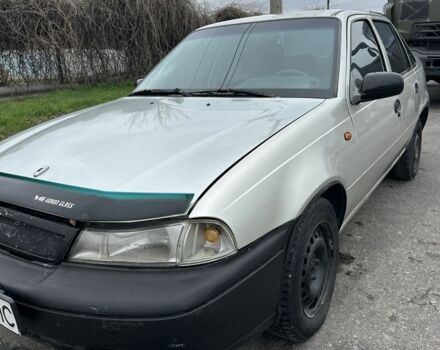 Серый Дэу Нексия, объемом двигателя 1.5 л и пробегом 370 тыс. км за 800 $, фото 1 на Automoto.ua