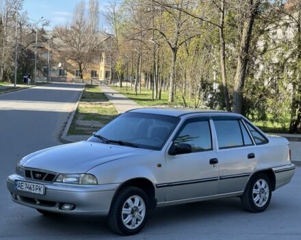 Серый Дэу Нексия, объемом двигателя 1.5 л и пробегом 234 тыс. км за 1500 $, фото 1 на Automoto.ua