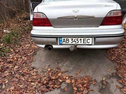 Деу Нексія 2007 у Вінниці на Automoto.ua Сірий Деу Нексія, об'ємом двигуна 1.5 л та пробігом 350 тис. км за 1900 $, фото 1 на Automoto.ua