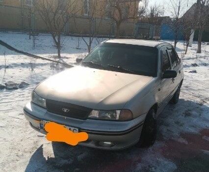 Серый Дэу Нексия, объемом двигателя 1.5 л и пробегом 300 тыс. км за 1161 $, фото 1 на Automoto.ua