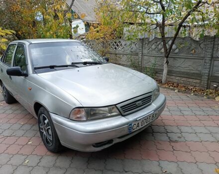 Сірий Деу Нексія, об'ємом двигуна 1.5 л та пробігом 225 тис. км за 750 $, фото 1 на Automoto.ua