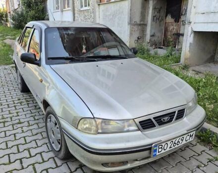 Сірий Деу Нексія, об'ємом двигуна 1.5 л та пробігом 200 тис. км за 1300 $, фото 1 на Automoto.ua