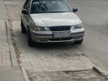 Дэу Нексия 2008 в Запорожье на Automoto.ua Серый Дэу Нексия, объемом двигателя 1.5 л и пробегом 187 тыс. км за 2100 $, фото 1 на Automoto.ua
