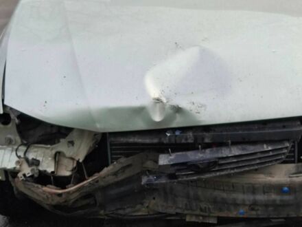 Серый Дэу Нексия, объемом двигателя 1.6 л и пробегом 180 тыс. км за 1600 $, фото 1 на Automoto.ua