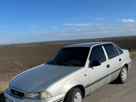 Деу Нексія 2008 у Кременчуге на Automoto.ua Сірий Деу Нексія, об'ємом двигуна 1.5 л та пробігом 280 тис. км за 900 $, фото 1 на Automoto.ua